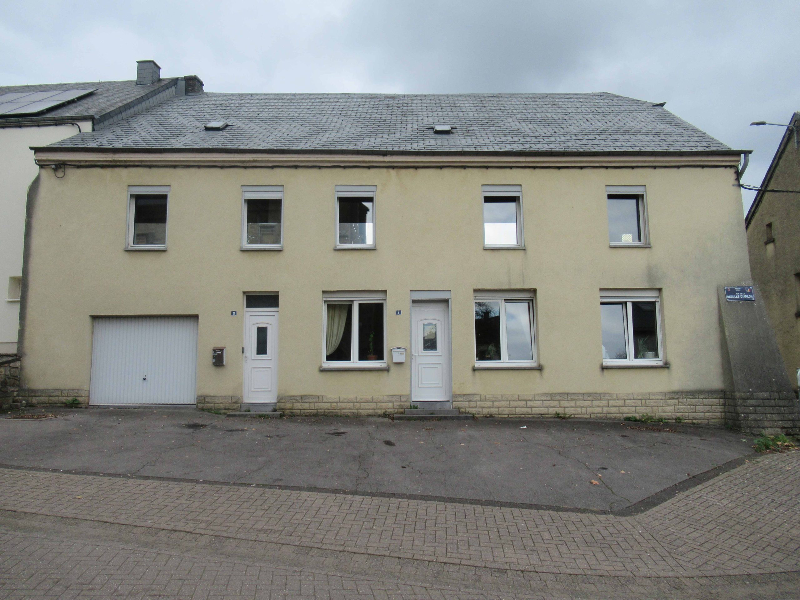 Immeuble de rapport comprenant 3 appartements à Weyler